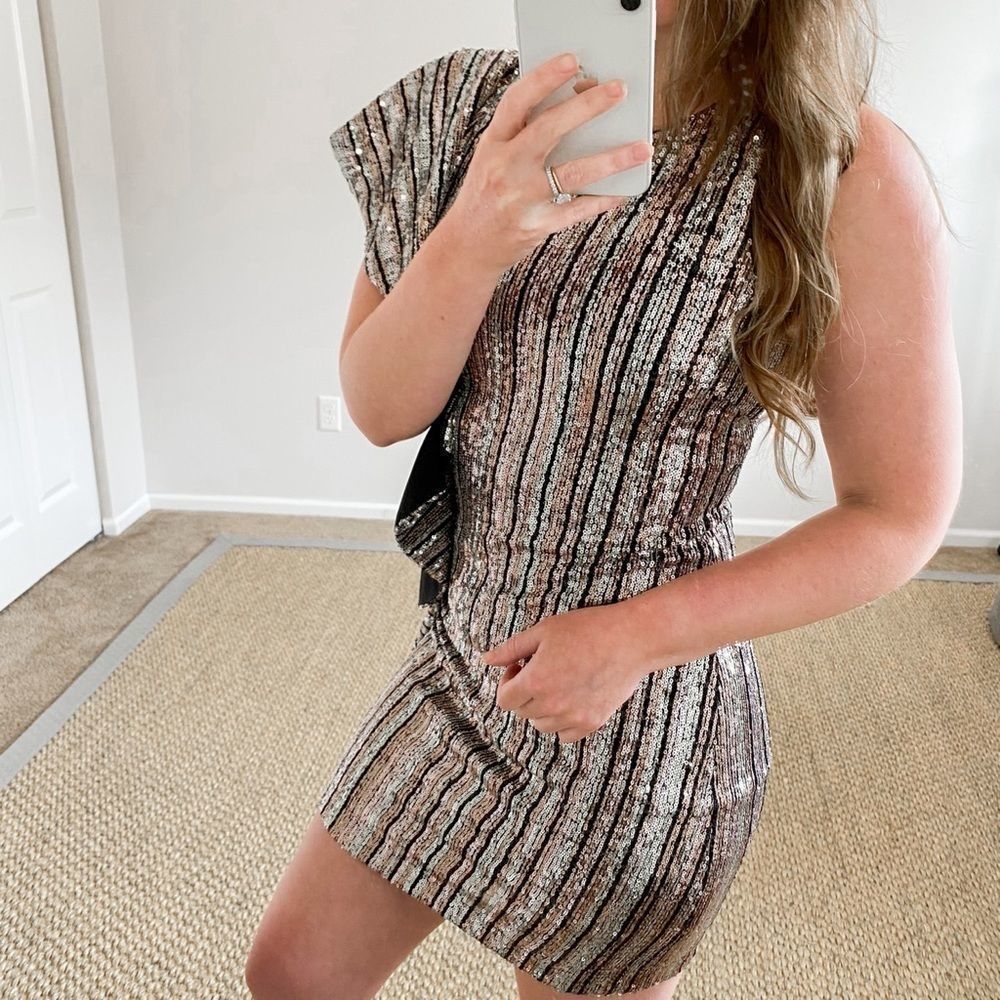 ONE33 SOCIAL Multi Gold Sequin Stripe Ruffle Dress